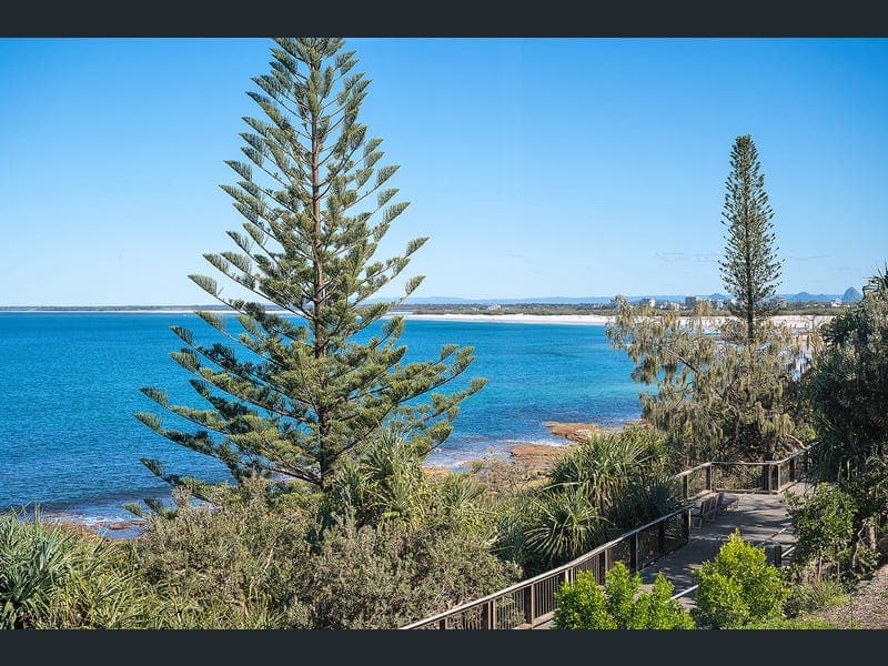 4/47 Albert Street, Kings Beach — photo 1 of 5