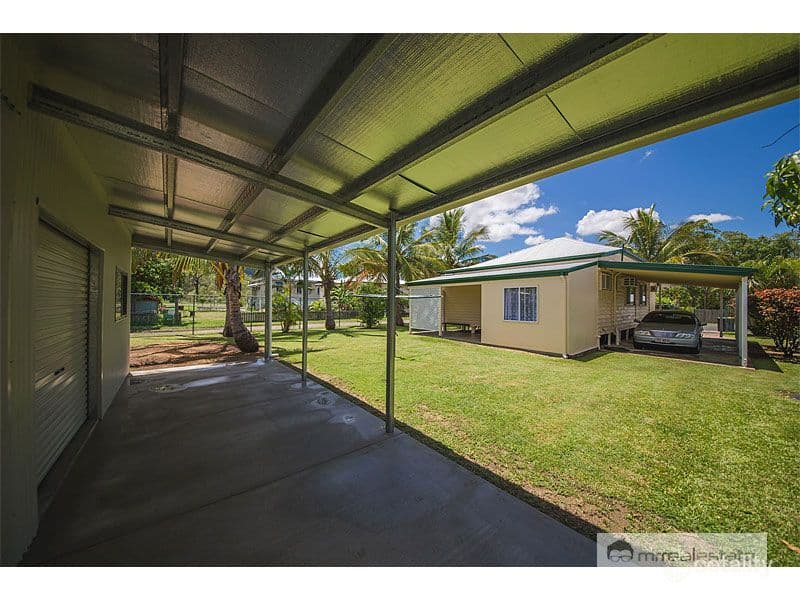 415 Stenhouse Street, Koongal — photo 1 of 5