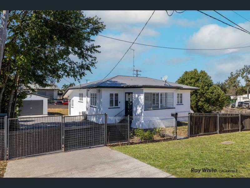 7 Lobley Street, Ipswich — photo 1 of 5