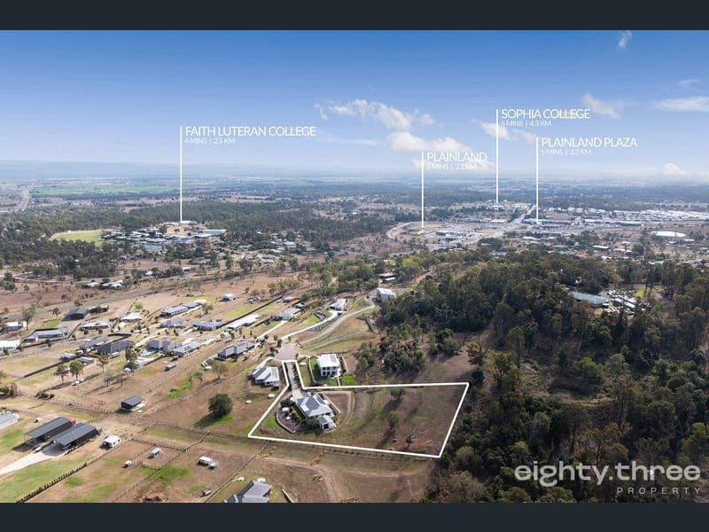 26 Mahogany Drive, Plainland — photo 1 of 5