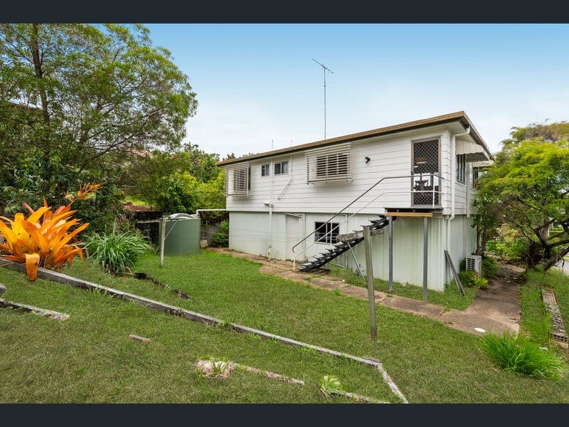 46 Wareela Street, Murarrie — photo 1 of 5