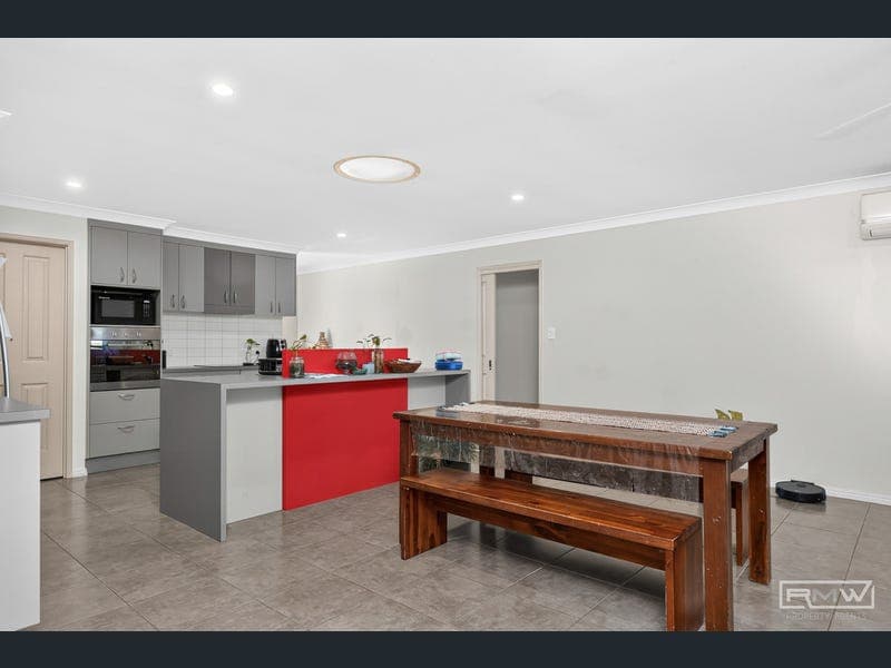 4 Plahn Drive, Taroomball — photo 1 of 5