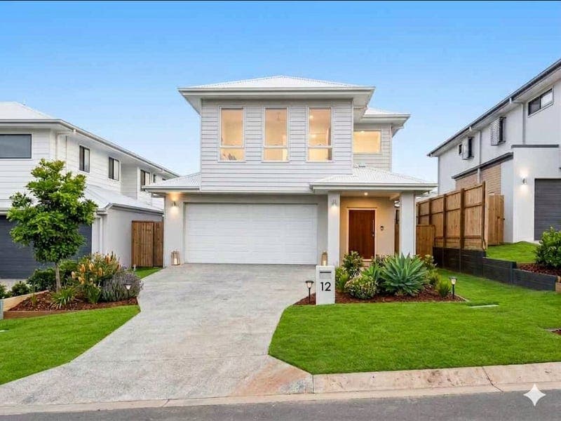 12 Kinwarton Crescent, Calamvale — photo 1 of 5