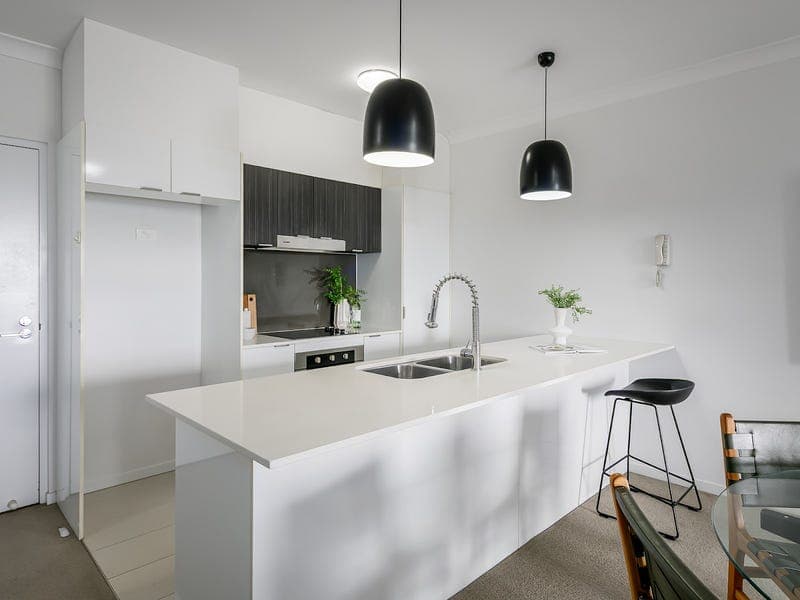33/23 Fuller Street, Lutwyche — photo 1 of 5