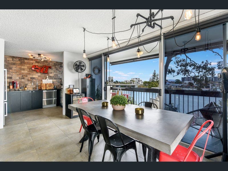 22/32 RIVERVIEW PARADE, Surfers Paradise — photo 1 of 5