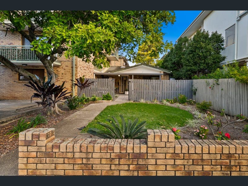 1/29 Noble Street, Clayfield — photo 1 of 5