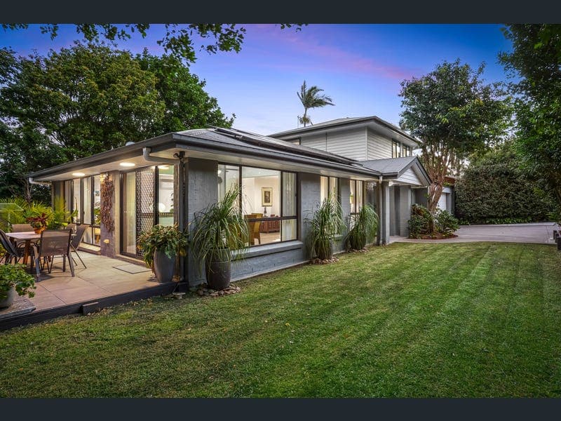 138A Johnston Street, Southport — photo 1 of 5