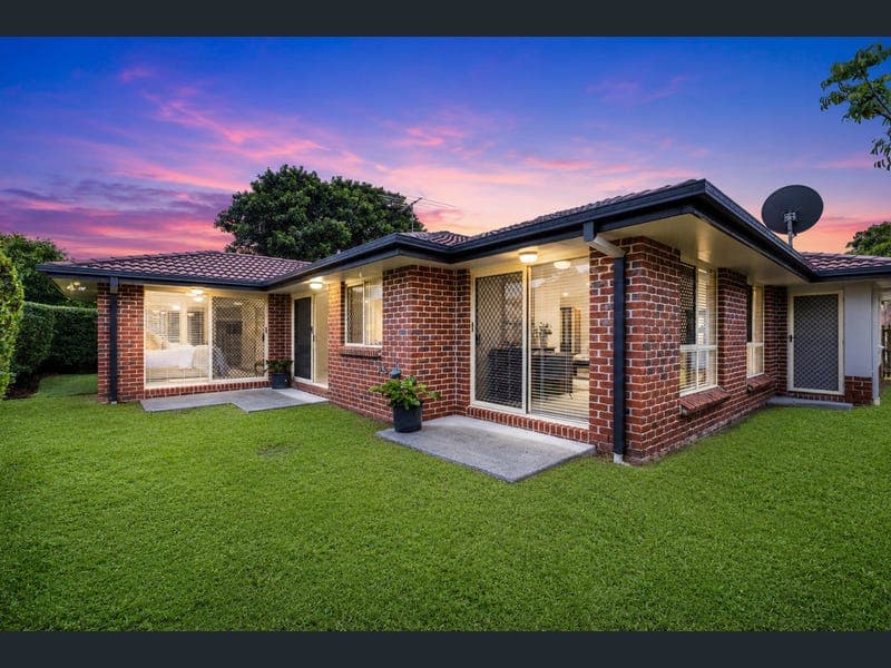 39 Isaacs Way, Wakerley — photo 1 of 5