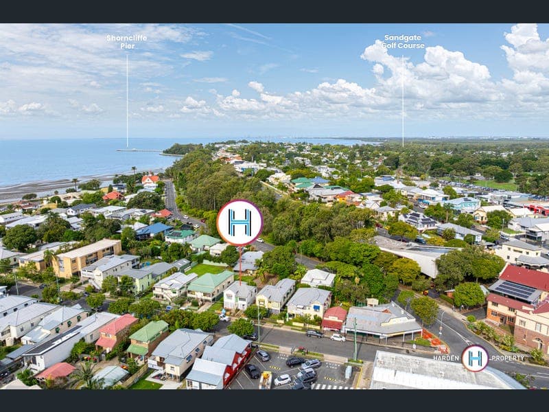 15 Second Avenue, Sandgate — photo 1 of 5