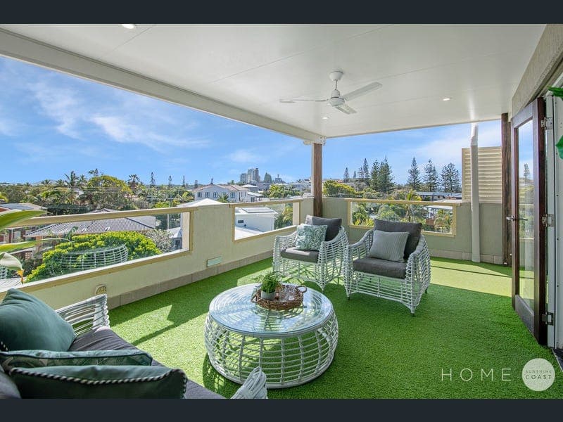 4/8 Point Cartwright Drive, Buddina — photo 1 of 5