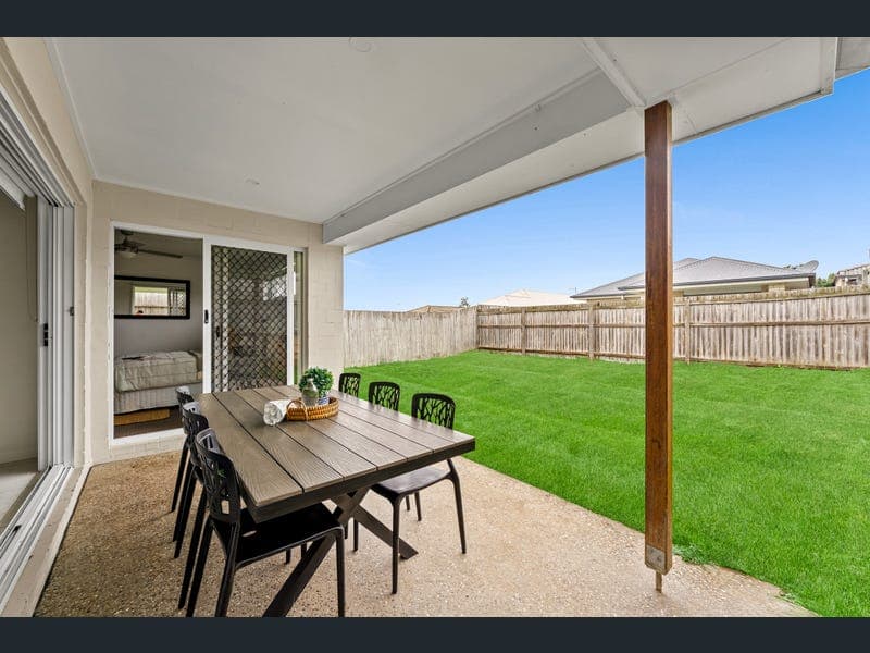 8 Rosella Street, Redbank Plains — photo 1 of 5
