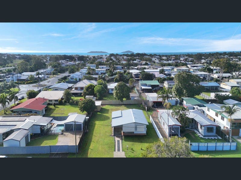 21 Hart Street, South Mackay — photo 1 of 5