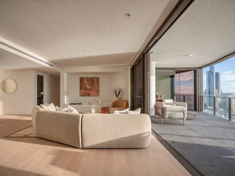 2702/7-9 Northcliffe Terrace, Surfers Paradise — photo 1 of 5