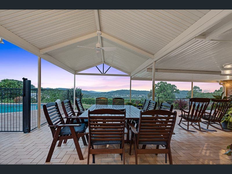 18 Albatross Avenue, Nambour — photo 1 of 5