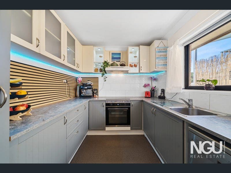 14 Dehlia Street, Marsden — photo 1 of 5