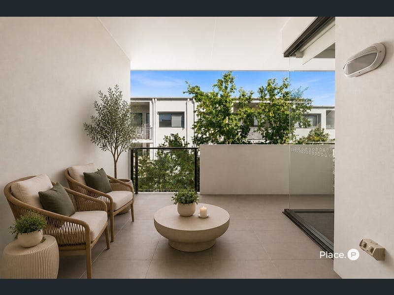 513/22 Andrews Street, Cannon Hill — photo 1 of 5