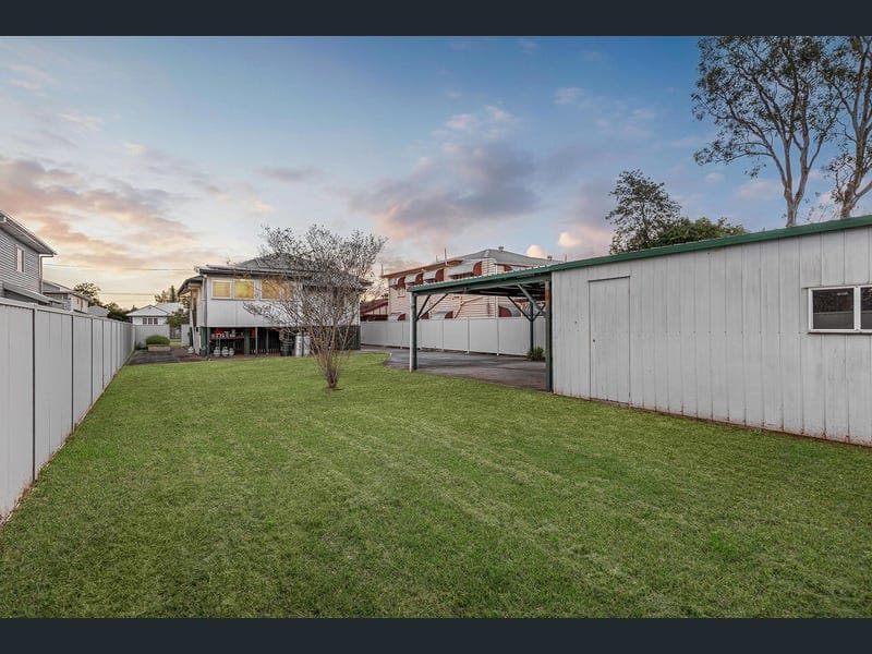54 Day Road, Northgate — photo 1 of 5