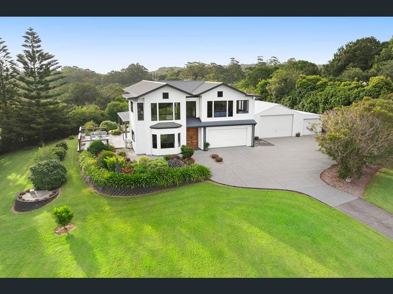 48 Cynthia Hunt Drive, Flaxton — photo 1 of 5