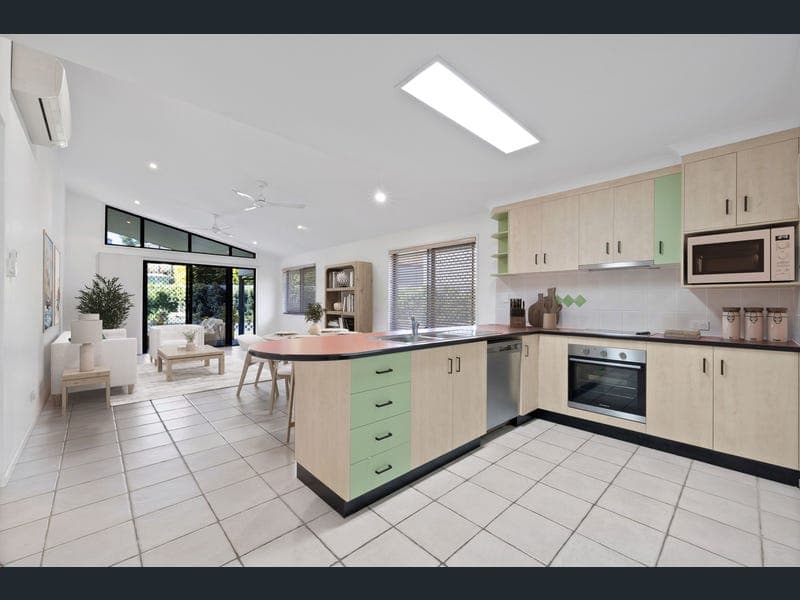 8 Daydream Close, Mount Pleasant — photo 1 of 5
