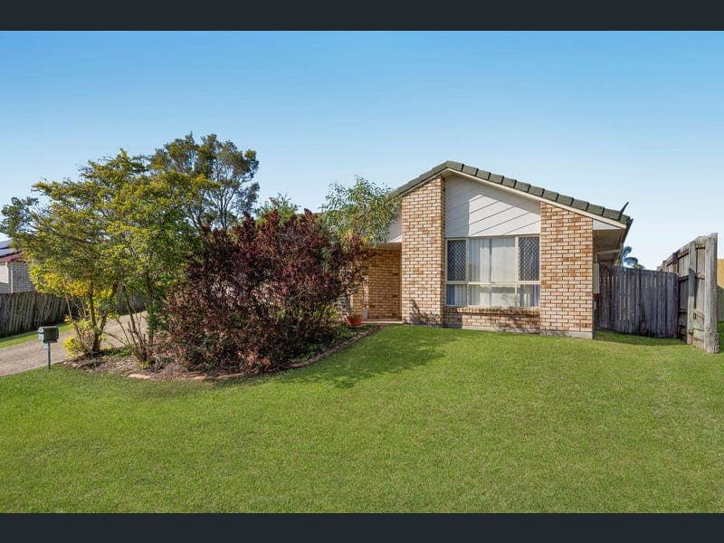 20 Parkview Street, Morayfield — photo 1 of 5