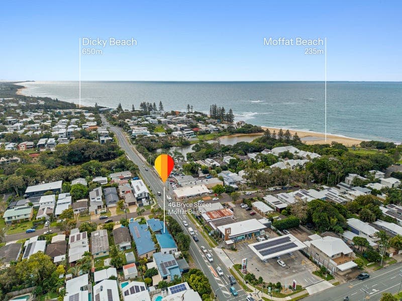 46 Bryce Street, Moffat Beach — photo 1 of 5