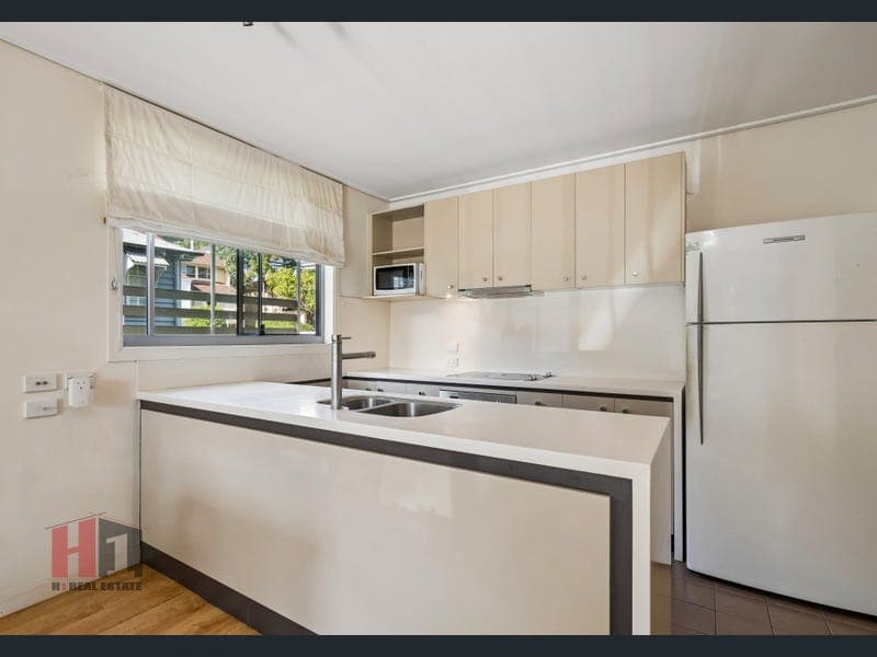 03/03 Prospect Terrace, St Lucia — photo 1 of 5