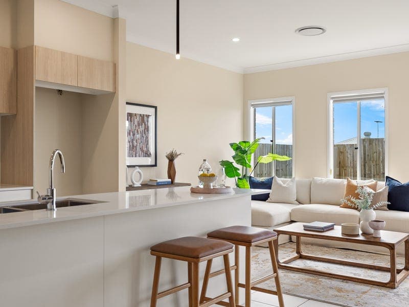 14 Grant st, Griffin — photo 1 of 5