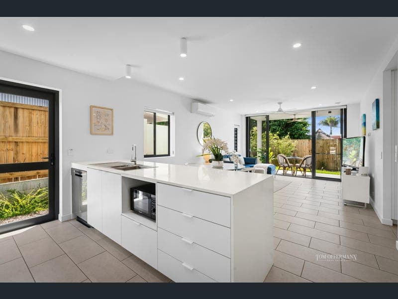 301/19 Sundew Close, Noosaville — photo 1 of 5