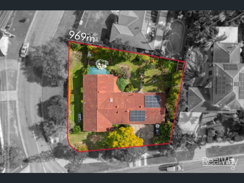 1 Ironbark Crescent, Camira — photo 1 of 5