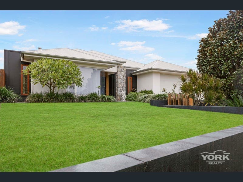 11 Hancock Circuit, Kleinton — photo 1 of 5