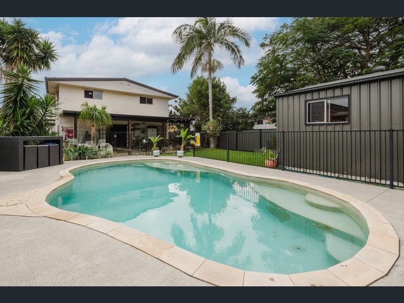 42 Bateman Street, Strathpine — photo 1 of 5