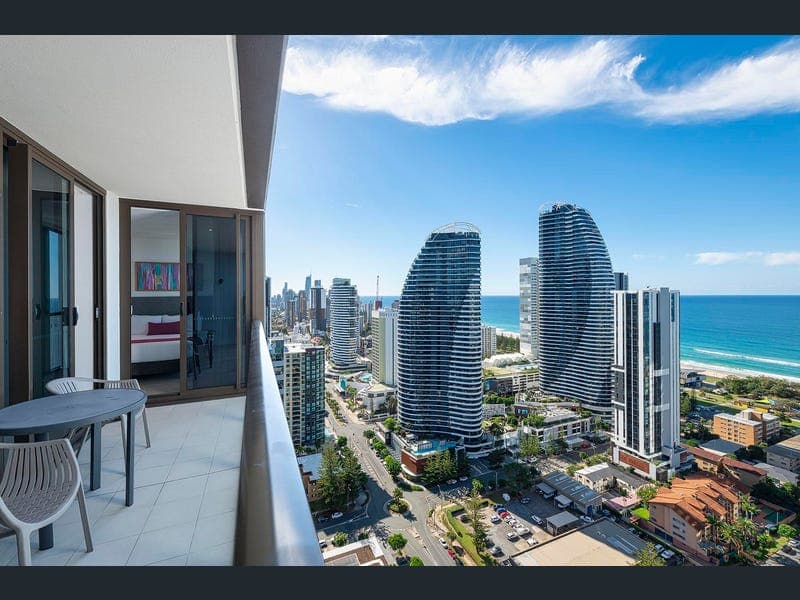 3203/2663 GOLD COAST HIGHWAY, Broadbeach — photo 1 of 5