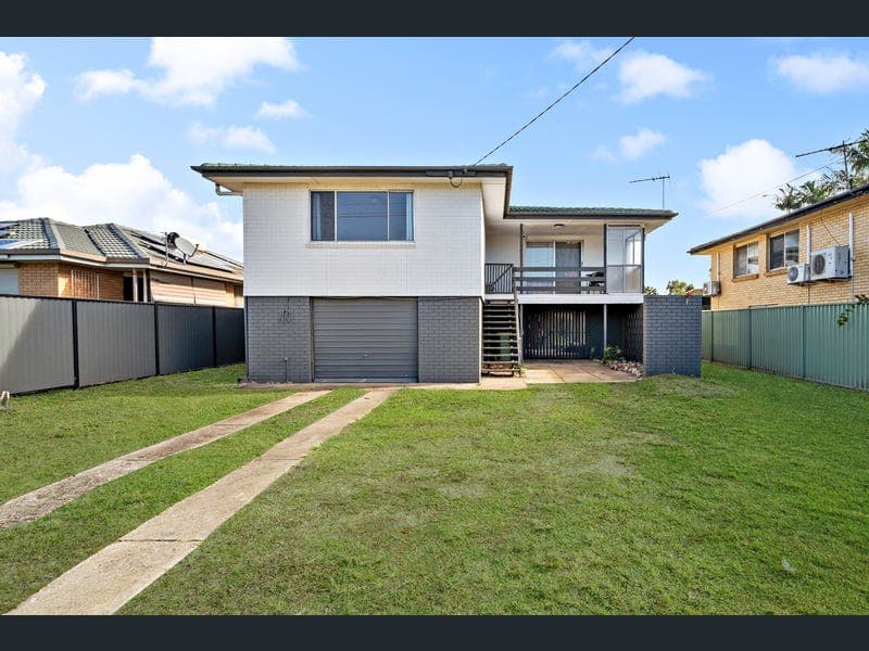 29 Symphony Avenue, Strathpine — photo 1 of 5