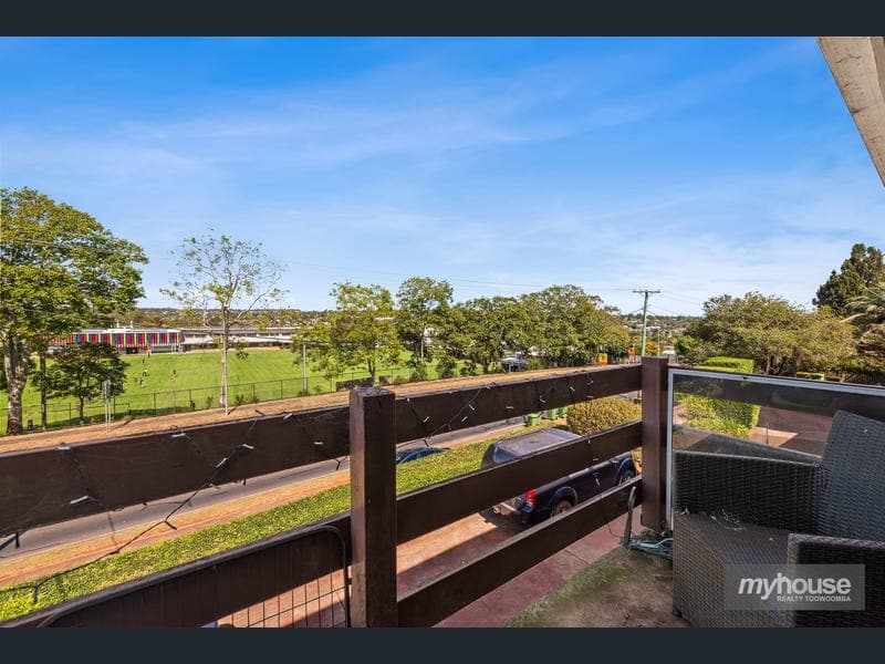 6/43 James Street, East Toowoomba — photo 1 of 5