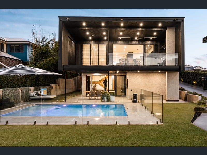 15 Thurston Street, Kleinton — photo 1 of 5