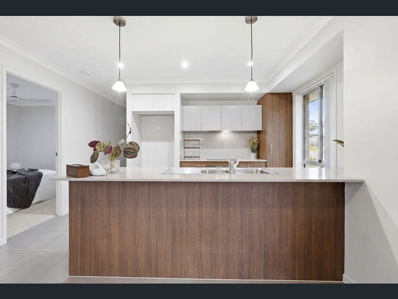 55 Expedition Drive, North Lakes — photo 1 of 5