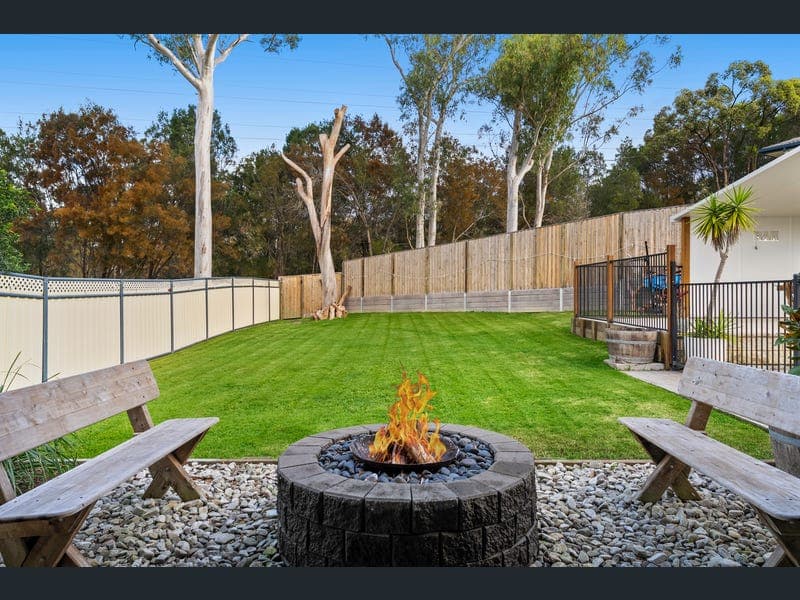 6 Wombat Court, Capalaba — photo 1 of 5
