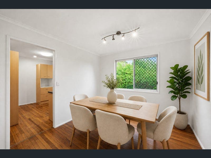 52 Michaela Crescent, The Gap — photo 1 of 5