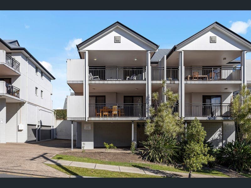 13/14 Taunton Street, Annerley — photo 1 of 5