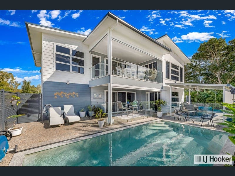 134 Sylvan Drive, Moore Park Beach — photo 1 of 5