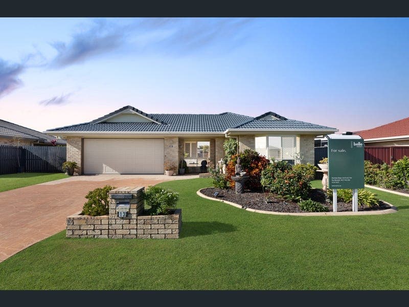 13 Kestrel Court, Eli Waters — photo 1 of 5