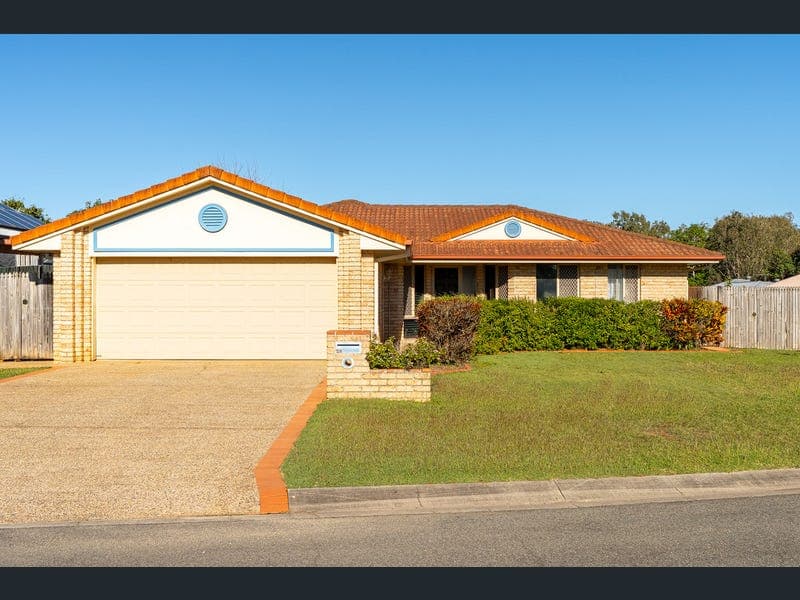 28 Oisin Street, Murrumba Downs — photo 1 of 5