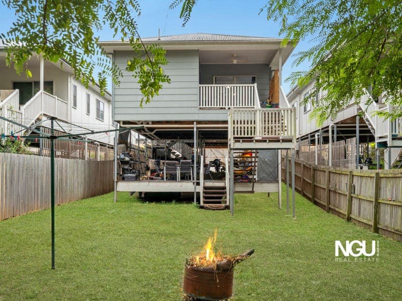 27A North Street, North Ipswich — photo 1 of 5