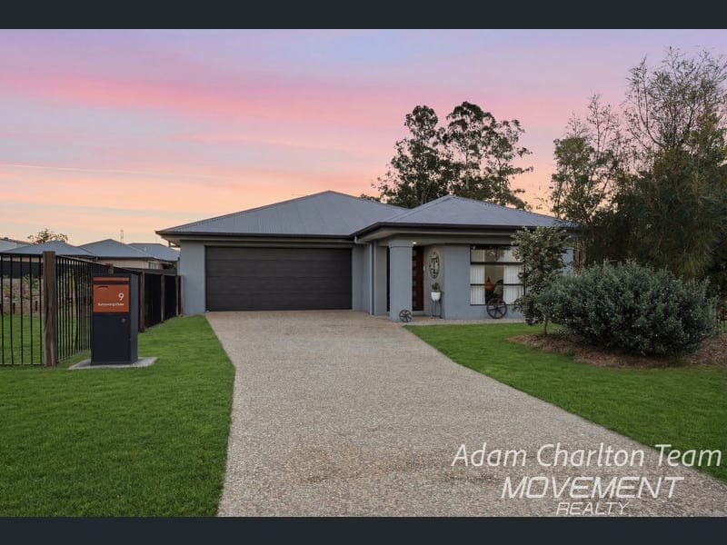 9 Burrawang Close, Caboolture — photo 1 of 5