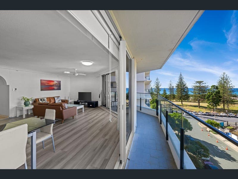 5E/1 Albert Avenue, Broadbeach — photo 1 of 5