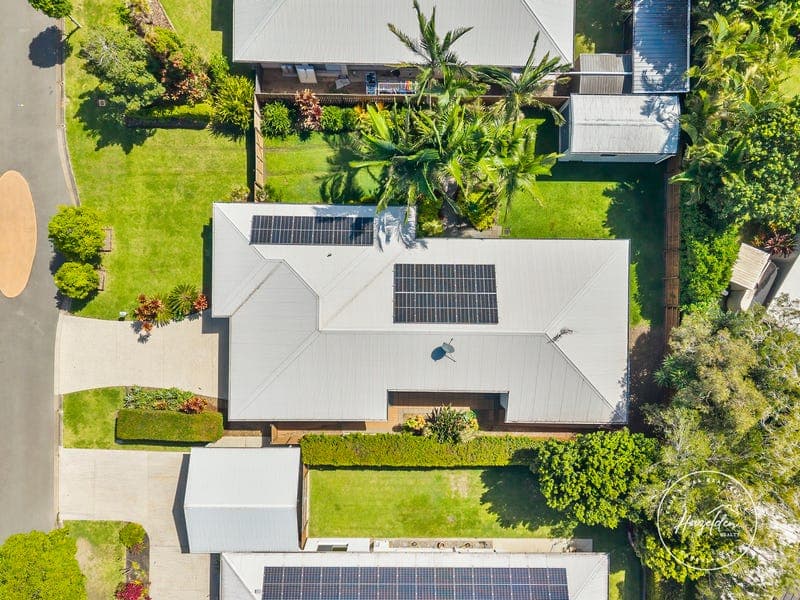 12 Bolwarra Court, Beerwah — photo 1 of 5