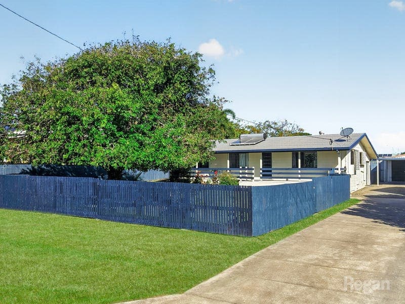 6 Crane Street, Emu Park — photo 1 of 5