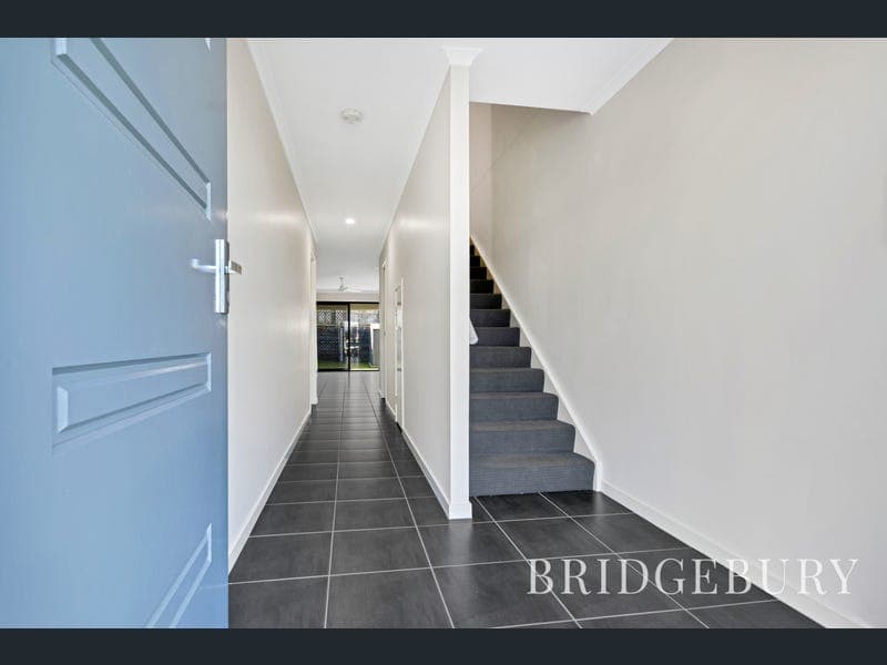 48 Zephyr Street, Griffin — photo 1 of 5