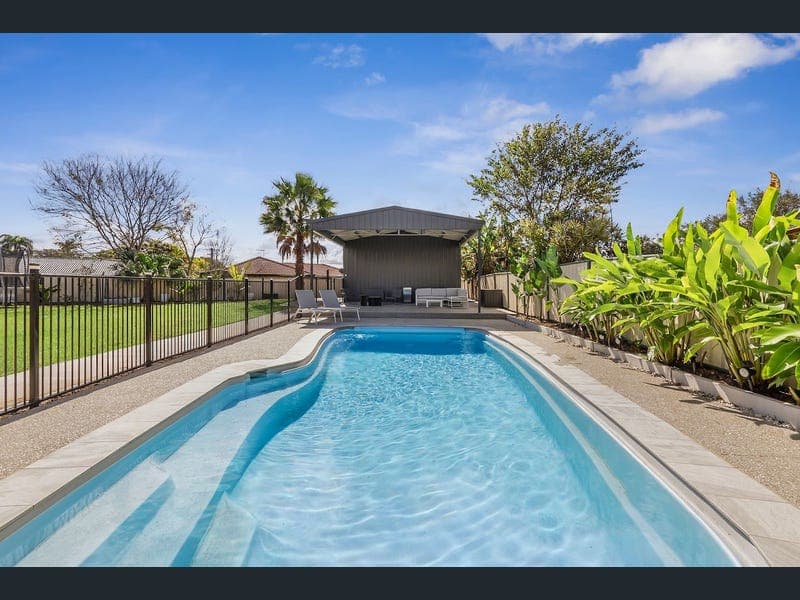 21 Kevin Grove, Caboolture South — photo 1 of 5