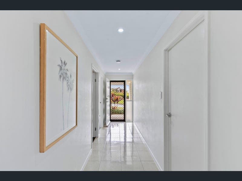 48 Hume Circuit, Warner — photo 1 of 5